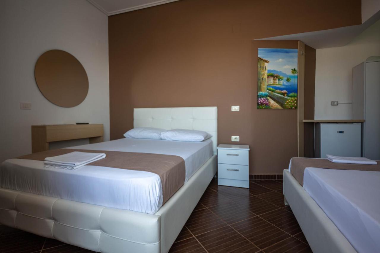 Vale Deti Rooms 卡萨米尔 外观 照片