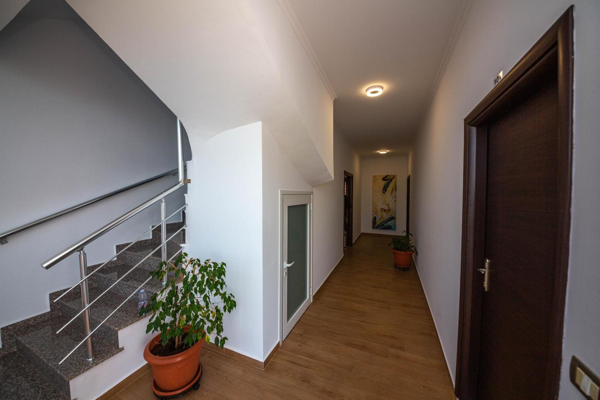 Vale Deti Rooms 卡萨米尔 外观 照片